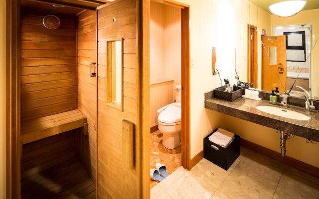 Hotel Shonan Bay - Adults Only