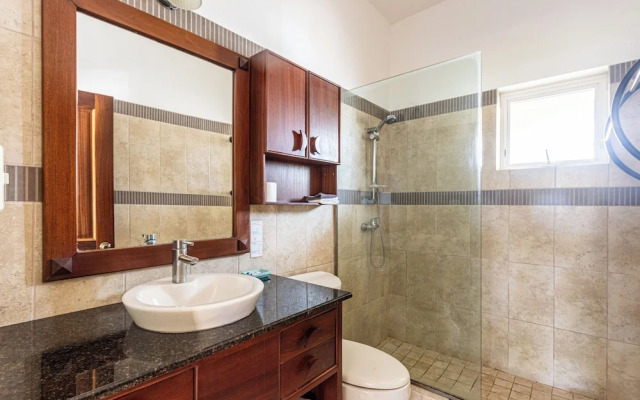 Garden Studio, Ocean Dream