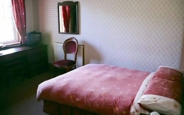 The Fox & Hounds Hotel