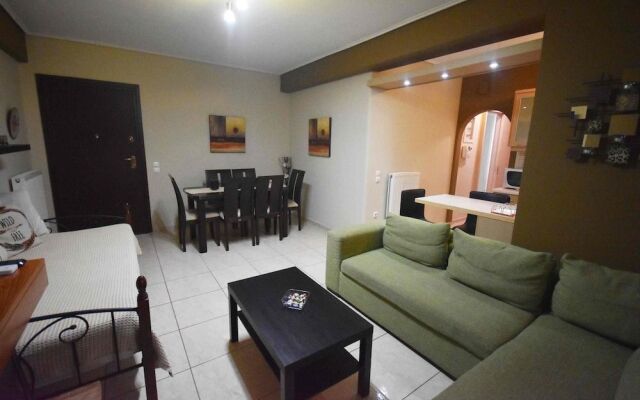 A&J Apartments or Rooms athens airport