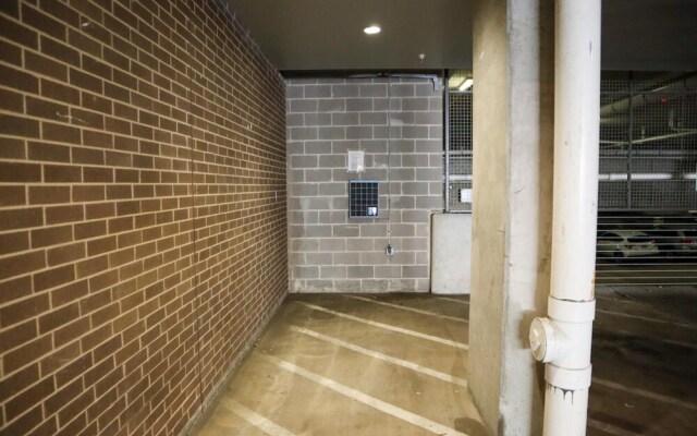 Recently Upgraded Downtown Great Amenities