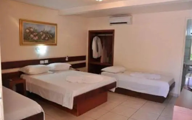 Hotel Master
