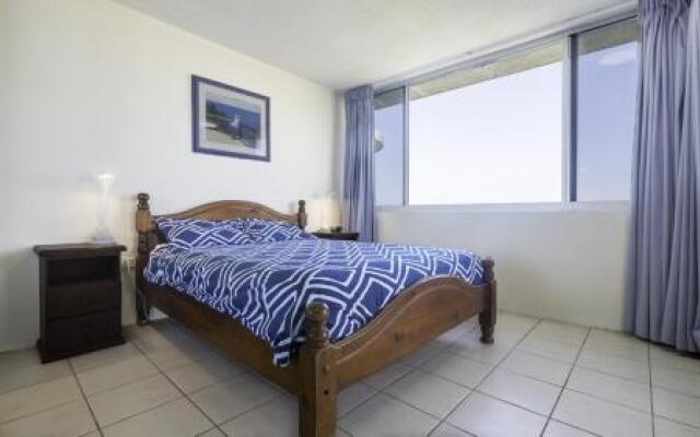 Monterey Lodge Unit 16, 27 Warne Terrace. Kings Beach
