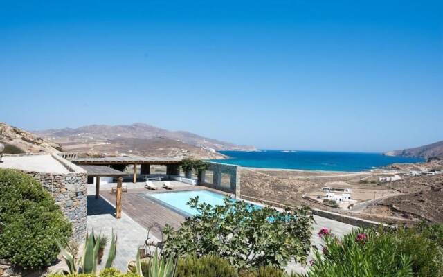 Mykonian Luxury Villa Victoria with Pool