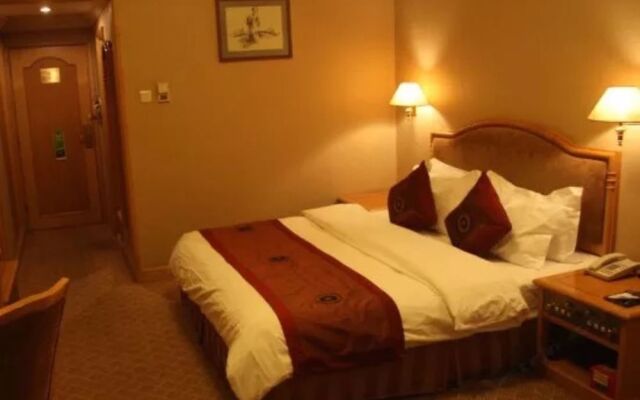 HNA Redbuds Hotel