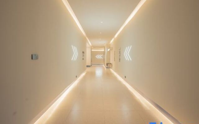 Netfish Esports Hotel (AntingSubwayStationBranchShanghaiAutomotiveConventionandExhibitionCenter)