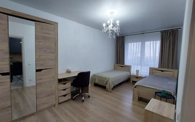 Apartments on 13 Lobnenskaya street, building 3