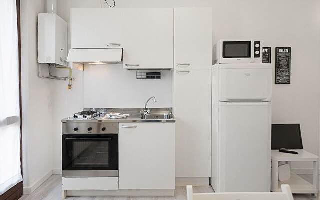 Flats4Rent Pisano 12