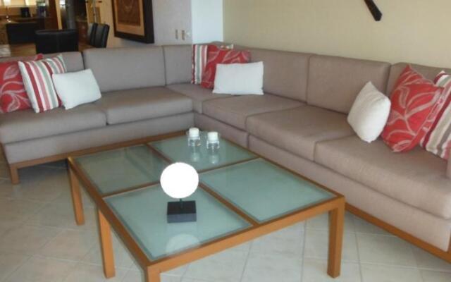Bay View Grand 408 B