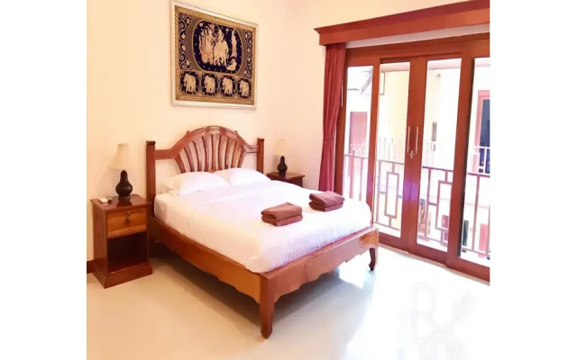 Punyapha Beach Villa