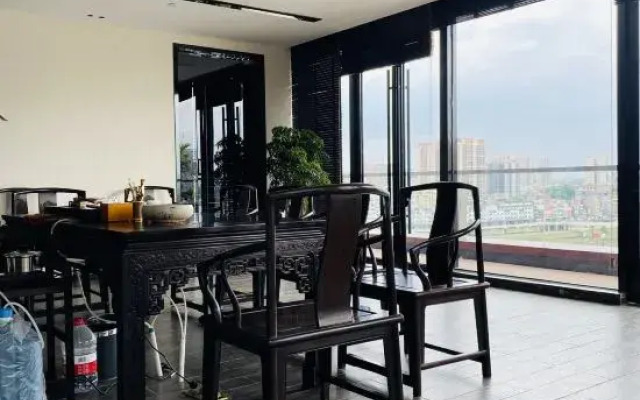 Paco Hotel (Huazhou Shifu Square)
