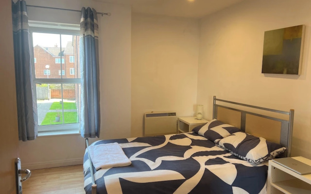 Nantwich - Sleeps 4 - Parking - Walking Distance to Town Centre