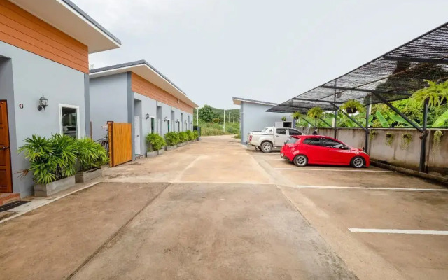 OYO 1121 Phuree Resort