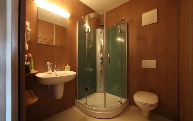 Fair-Price-Hotel