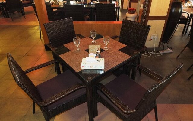 Al Bustan
