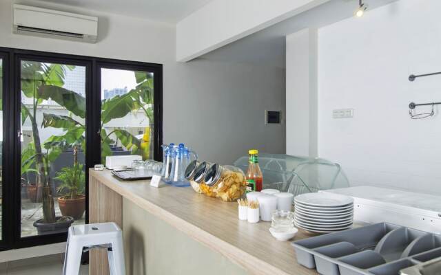 RedDoorz Plus @ Setiabudi Eight