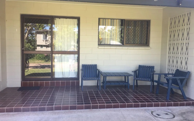 Magnetic Retreat Holiday Units