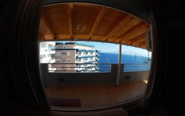 Hotel Vila Alvin & Apartments