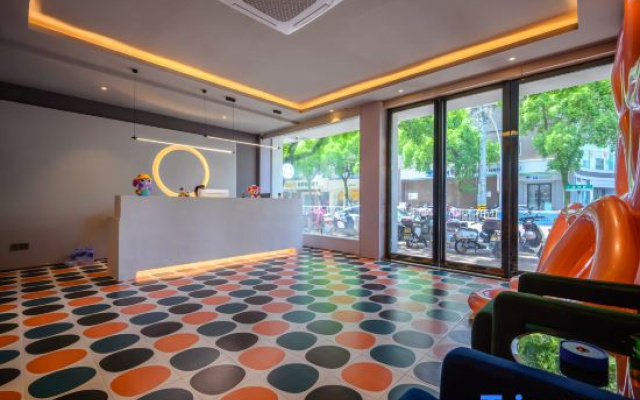 Meisu Hotel (Linhai East Lake Park Branch)
