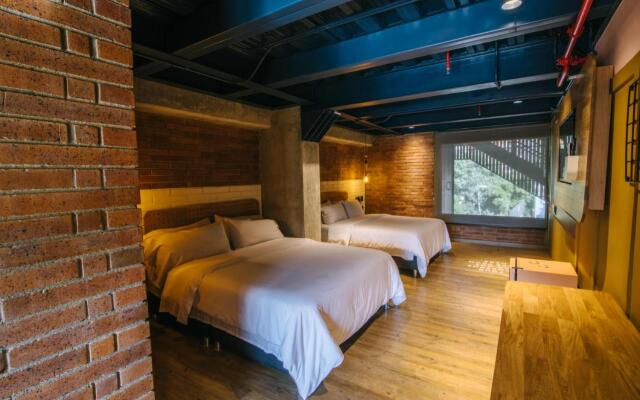 The Somos Beats Hotel & Rooftop