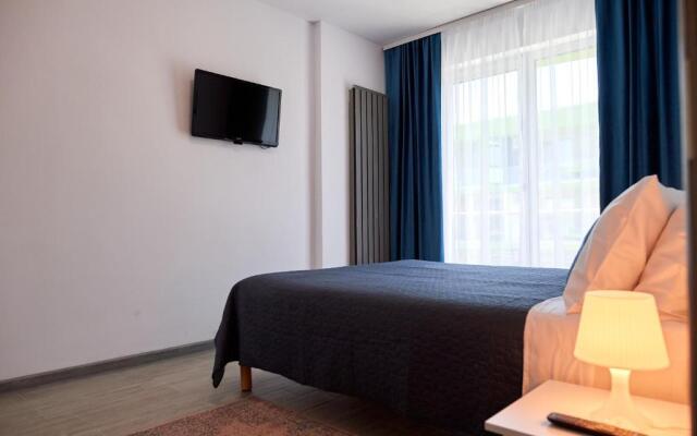 Rise and Shine by Alezzi 1