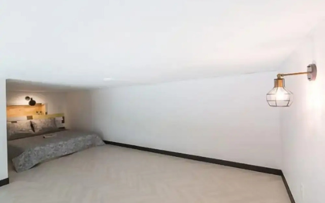 Yeosu Ggotnal Pension