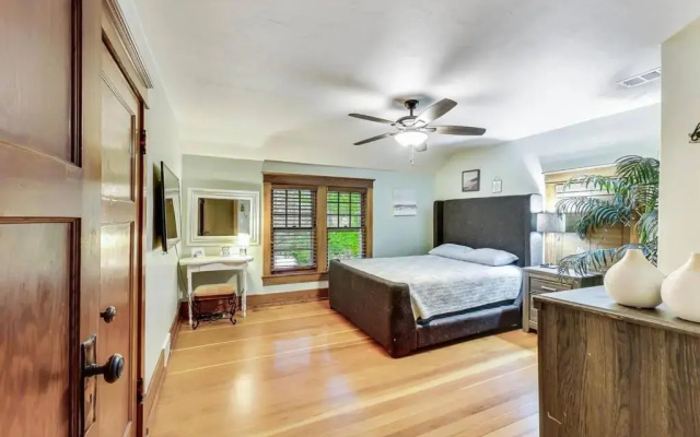 Bay's Place Vacation Rental