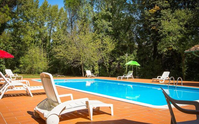 Gorgeous Holiday Home in Montecatini Val di Cecina with Pool