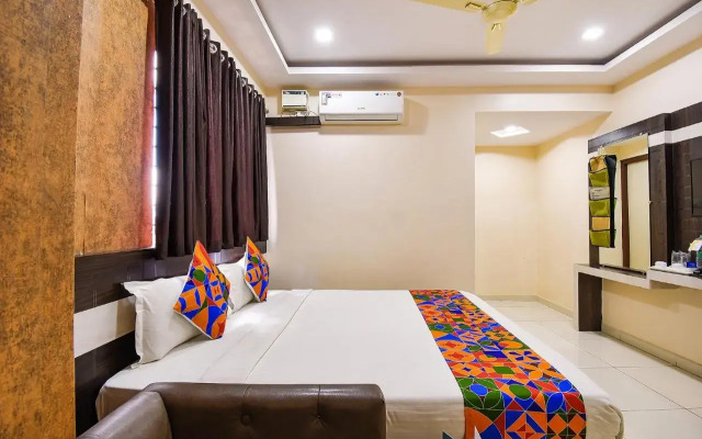 Treebo Trend Rotano Suites