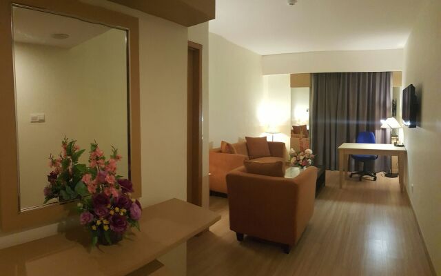 OYO 666 D' Grande Hotel Batam