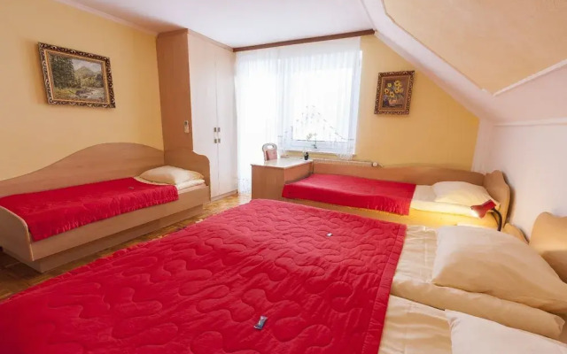 Rooms & Apartments Jana