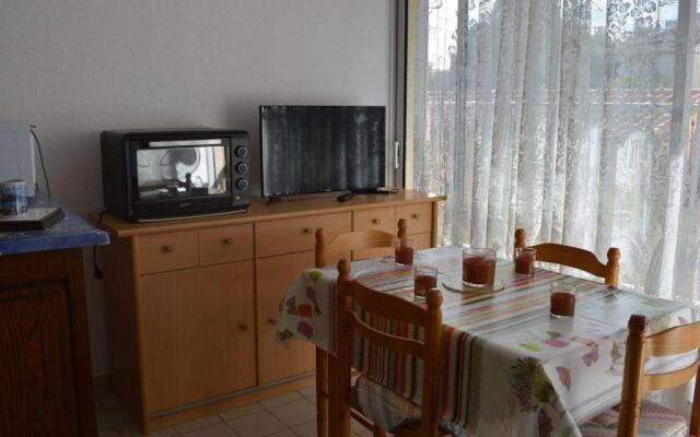 Appartement Le Grau-du-Roi, 2 pièces, 4 personnes - FR-1-250-114