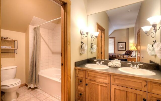 Dakota Lodge #8540 - 2 Br Condo