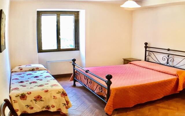 Villa Mariannasleeps 25spoleto 7 Milesrome 1 Hr