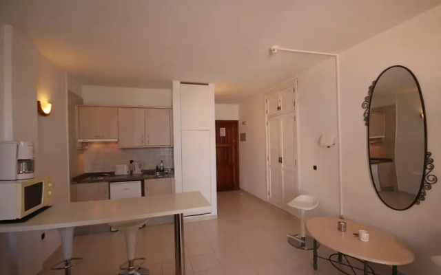 Studio-apartment - 1 Bedroom with Pool and WiFi - 107120