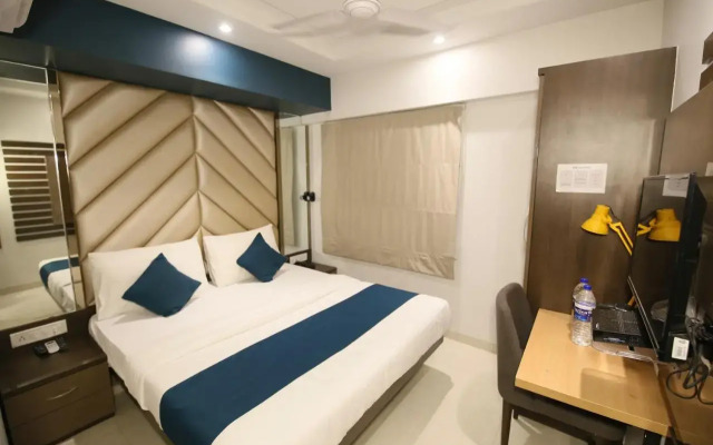 FabHotel Park Palace Mandvi