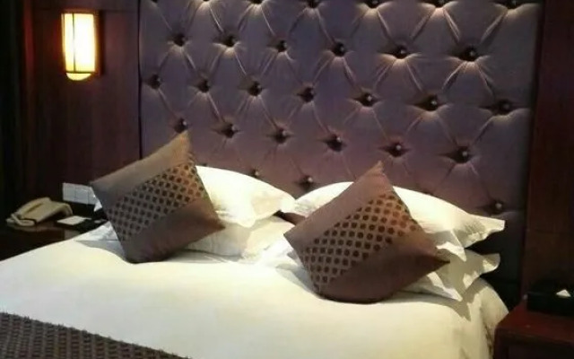 杭州日森商务酒店(原诗铂睿名庭酒店)