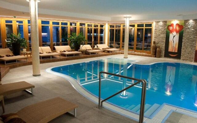 Alpine Hotel Resort Goies