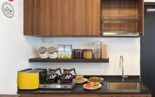 7 Wonders Hostel @ Upper Dickson (SG Clean Certified)