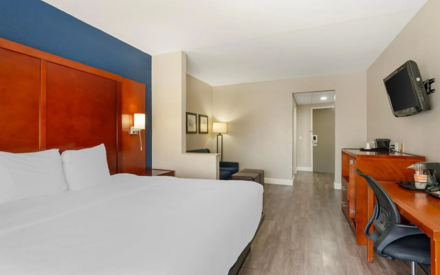 Comfort Suites West Jacksonville