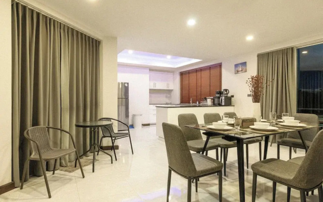 Sea View Front&Back Pool Near Beach V240