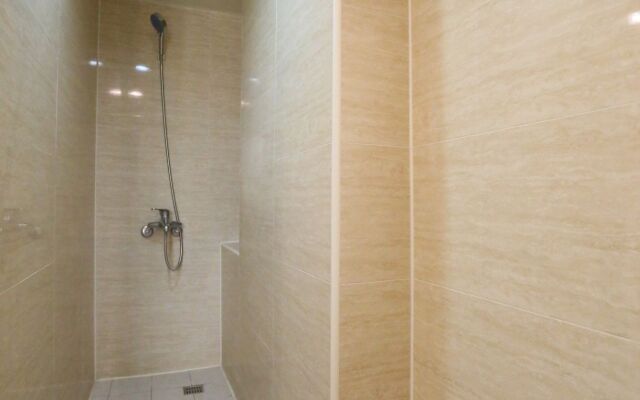 New Rise Hotel