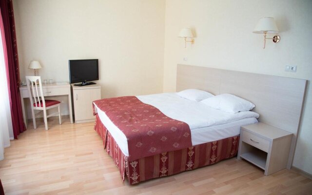 AMAKS Krasnaya Pakhra Resort