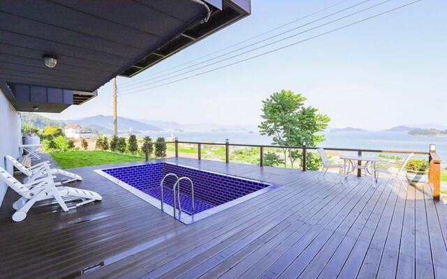 Namhae Marin K Pension