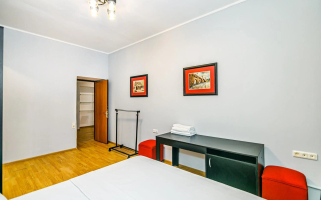 Azneft Royal Suite Apartment Sea View