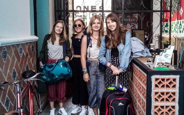 Gente de más Bed & Breakfast