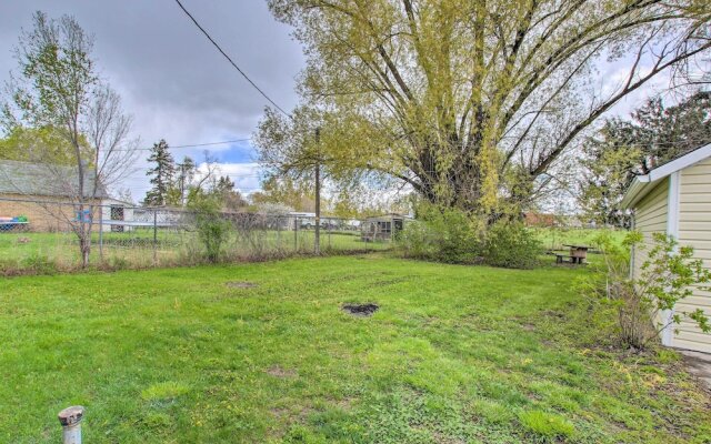 Convenient Preston Retreat w/ Private Yard!