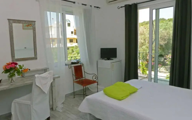 Hotel Akrotiri