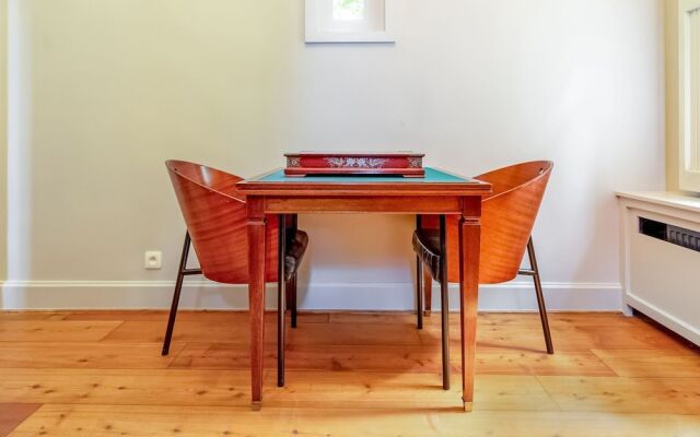 Boutique Holiday Home in Kruibeke with Garden