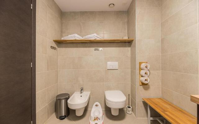 MAIO Studio Silver Mountain Poiana Brasov